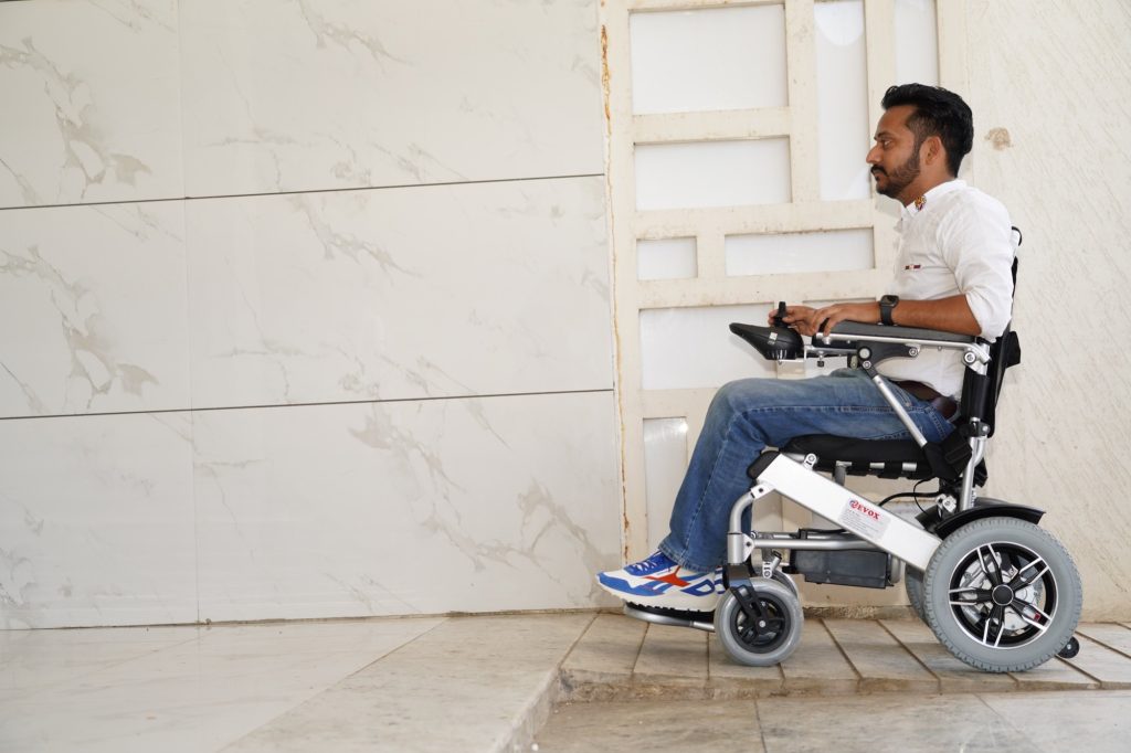 electronic wheelchair 